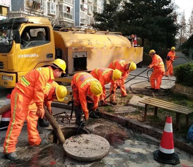 白塔市政管道清淤