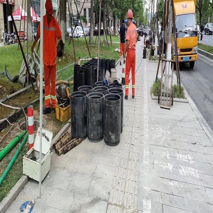 白塔管道短管置换修复